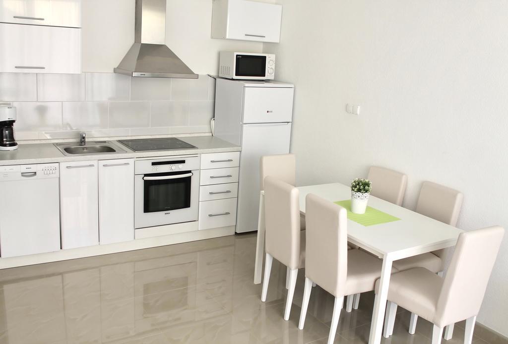 Apartments Villa Milna 1 Budva Exterior photo